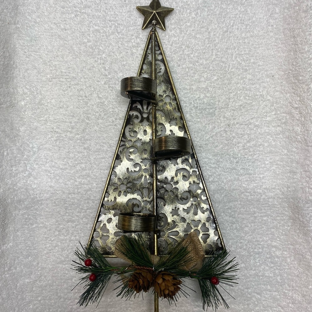 Christmas tree candle holder vintage rustic metal. Super cute for the holidays - Picture 2 of 2